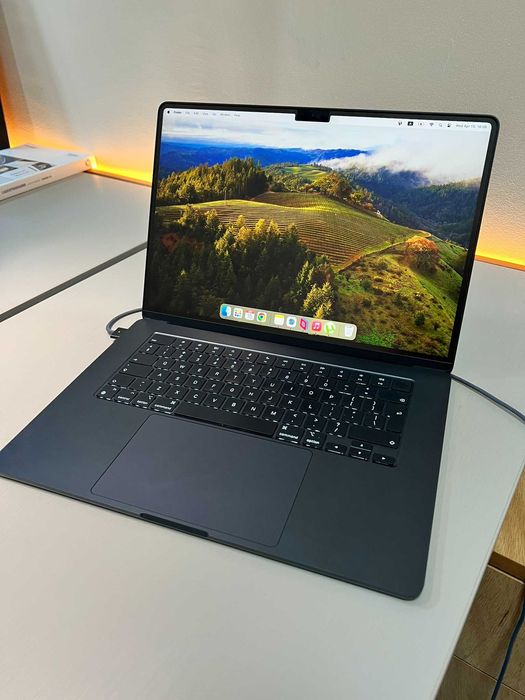 MacBook Air 15” M3, 256GB, 8GB RAM