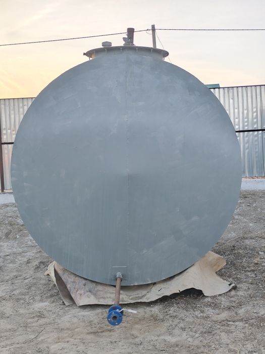 Резервуары новый с объемом 12000 куб