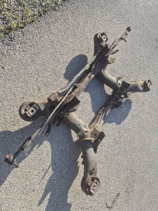 Заден мост Мерцедес ГЛ Х164 МЛ W164 Mercedes ML GL