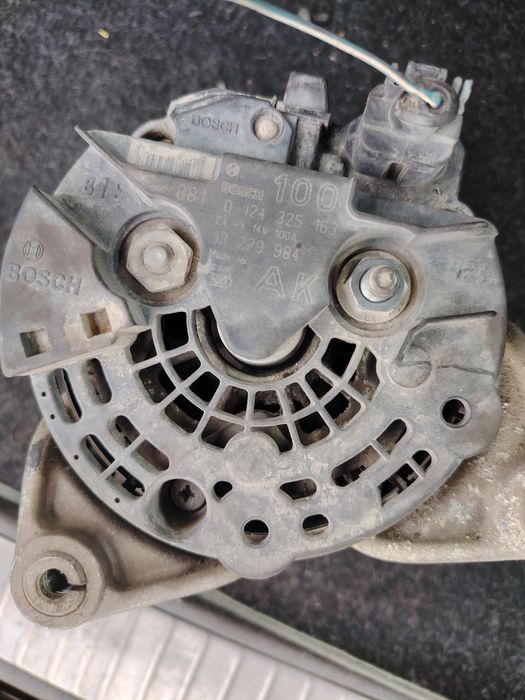 Алтернатор за Опел Зафира Б 1.6 бензин 115 к.с. / Opel Astra Zafira