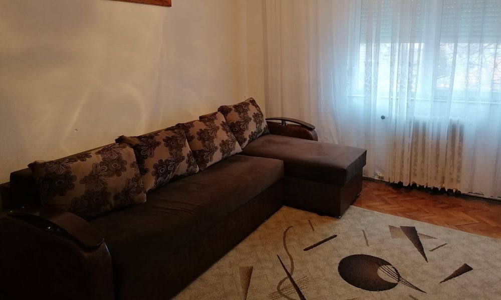 Apartament doua camere Deta
