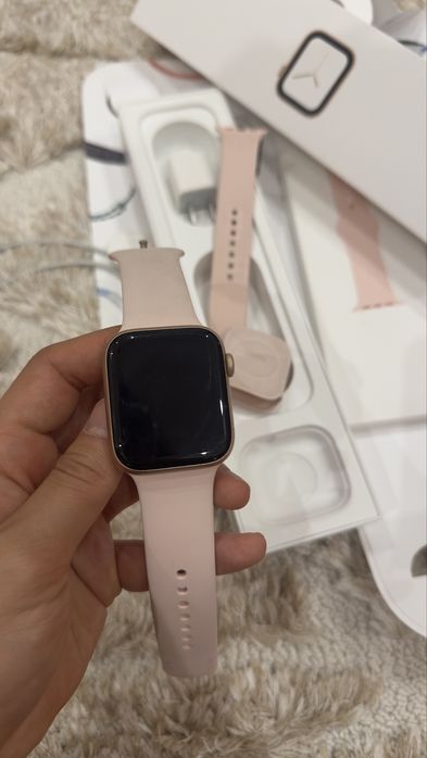 Apple Watch Series 4, 44mm