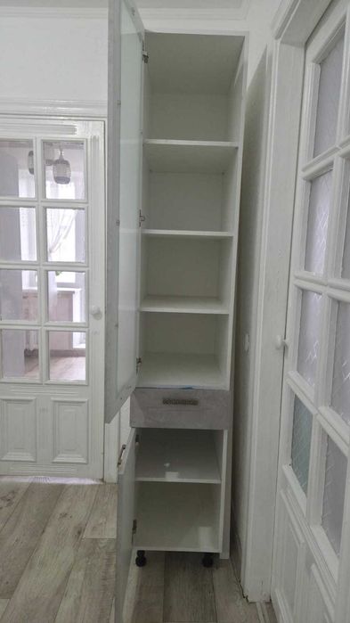 Продам шкаф для посуды. Витрина. Буфет. Сервант