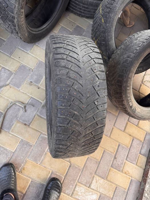 продам шины срочно