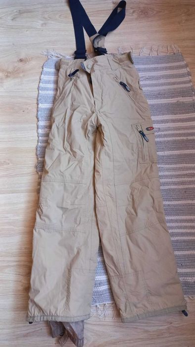 Детски и други  -последни бройки ски якета ,гащеризони и долнища