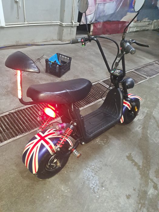 Vand Scuter electric