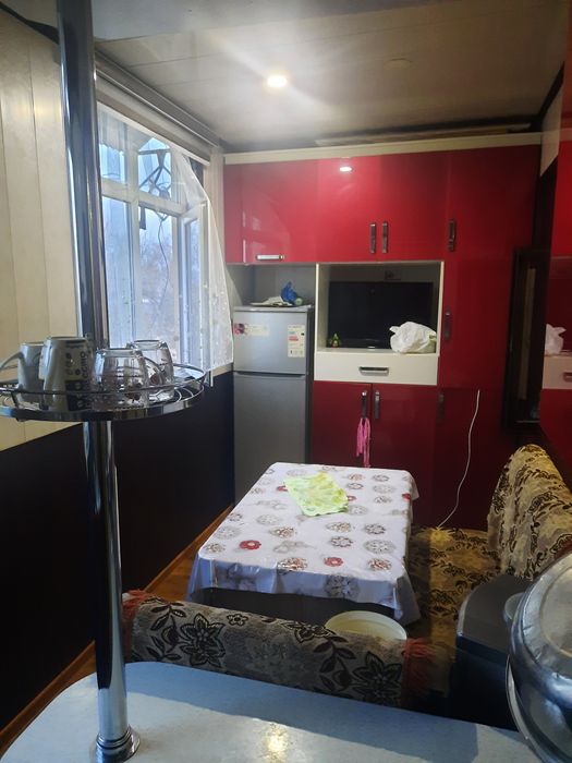 3 honali uy sotiladi