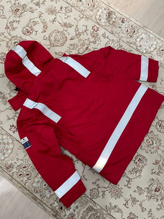 Продам куртку зимнию