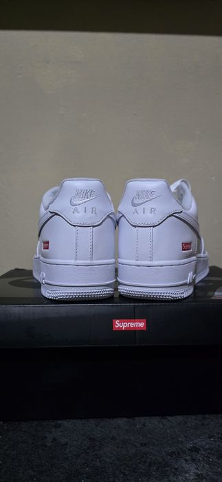 Nike Air Force 1 x Supreme