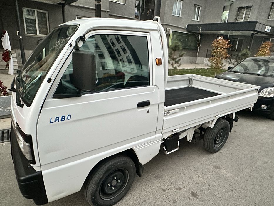 Labo 2023 holati yaxshi benzenda yurgan