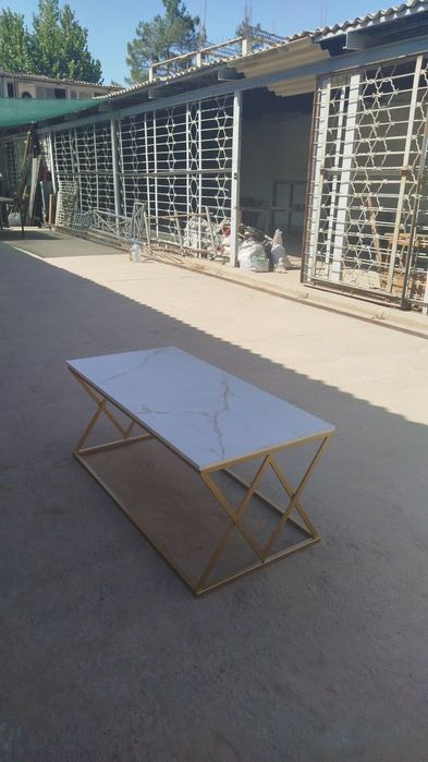 Журнальный столик из лофта