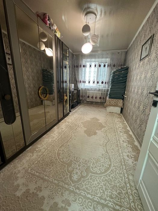 Продам 2х комн. Квартиру Достык 36/3