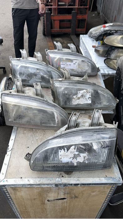 Фары на Honda Civic EG