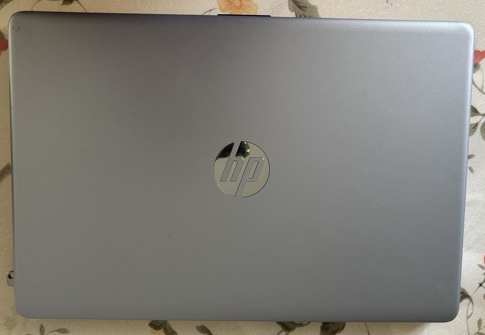 HP (Hewlett-Packard)  ноутбук