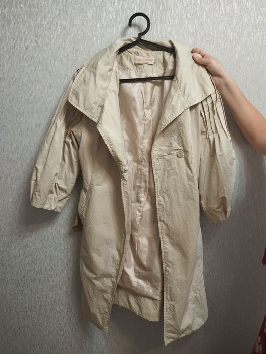 Плащ-пальто бежевый