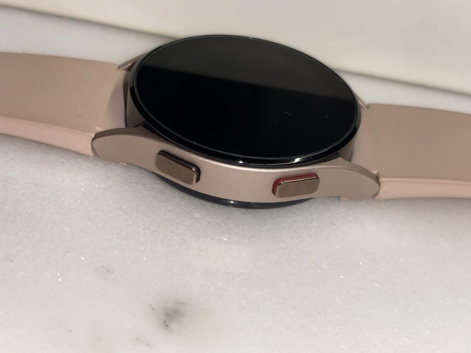 Часовник Samsung Galaxy 4 40mm