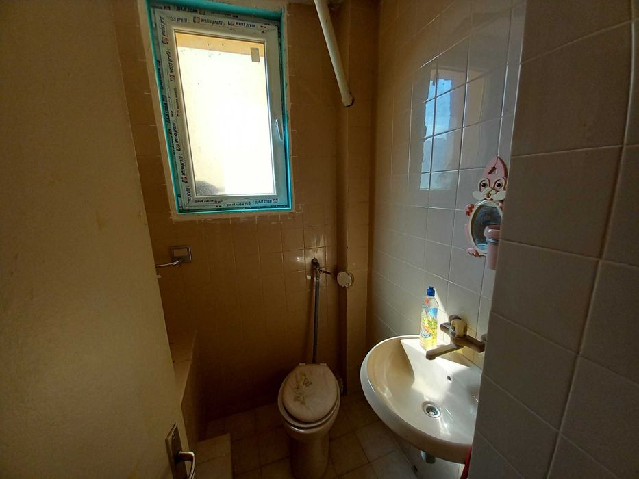 Продава се Тристаен апартамент в Разград, Бели Лом - 72 кв.м за 850 €/кв.м - Снимка #5