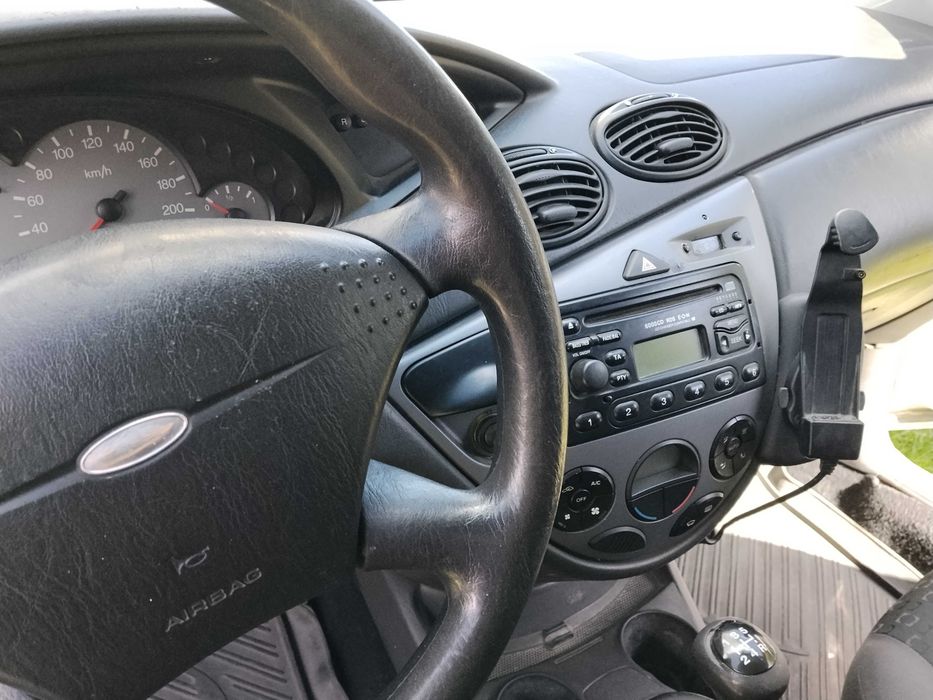 Ford focus 1 (2002