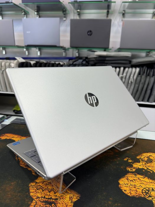 Noutbuk ноутбук Intel core i3 Yangi новый Bepul yetkazish bilan