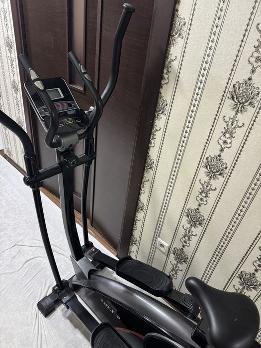 Велотренажер-лыжи