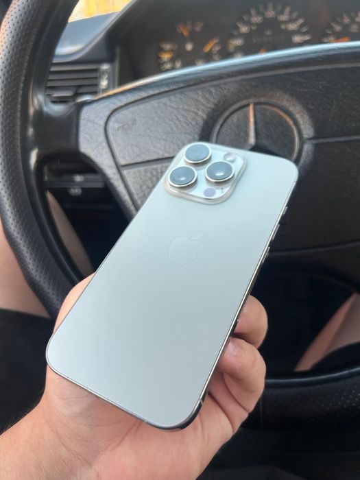 iPhone 16 про 256 гб
