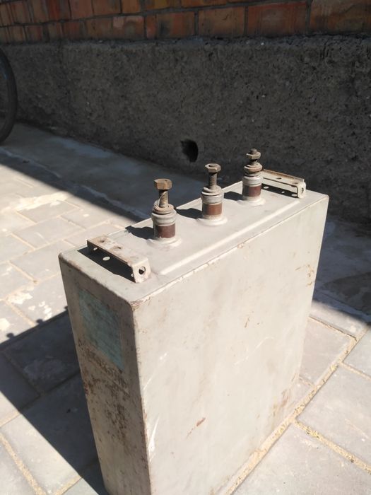 Продам конденсатор пусковой.