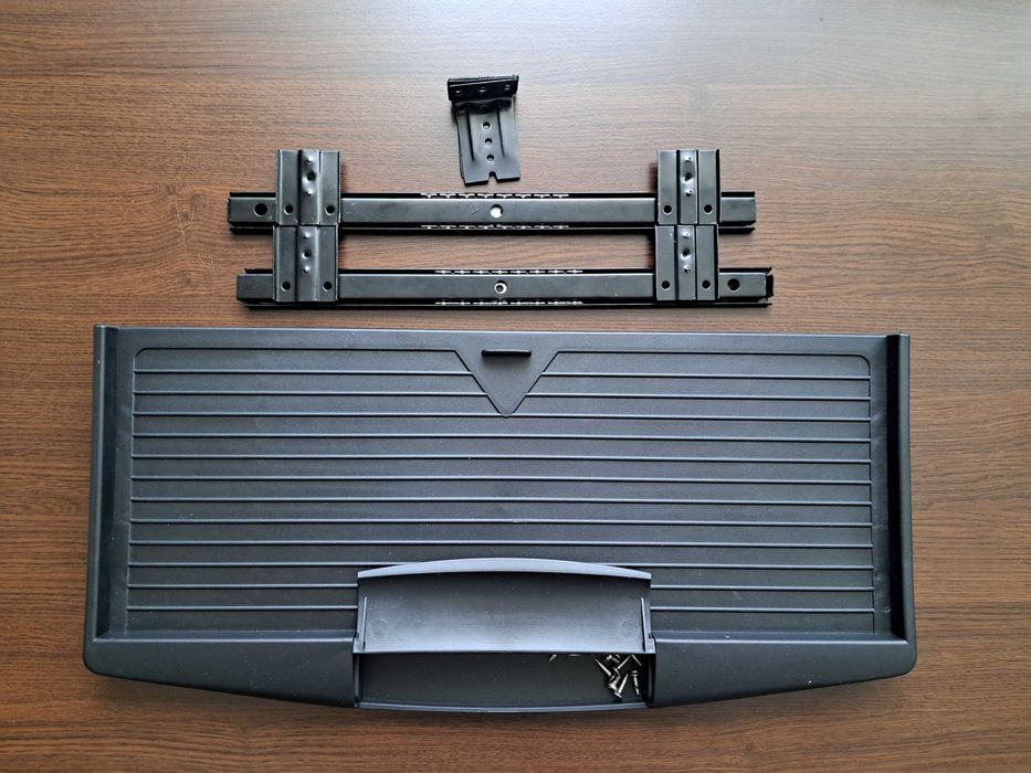 Tavă glisanta pentru tastatură și mouse, cu suport pentru pixuri