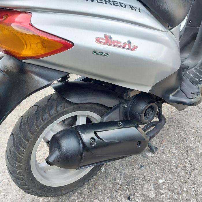 Пиаджо Диезис, мотопед