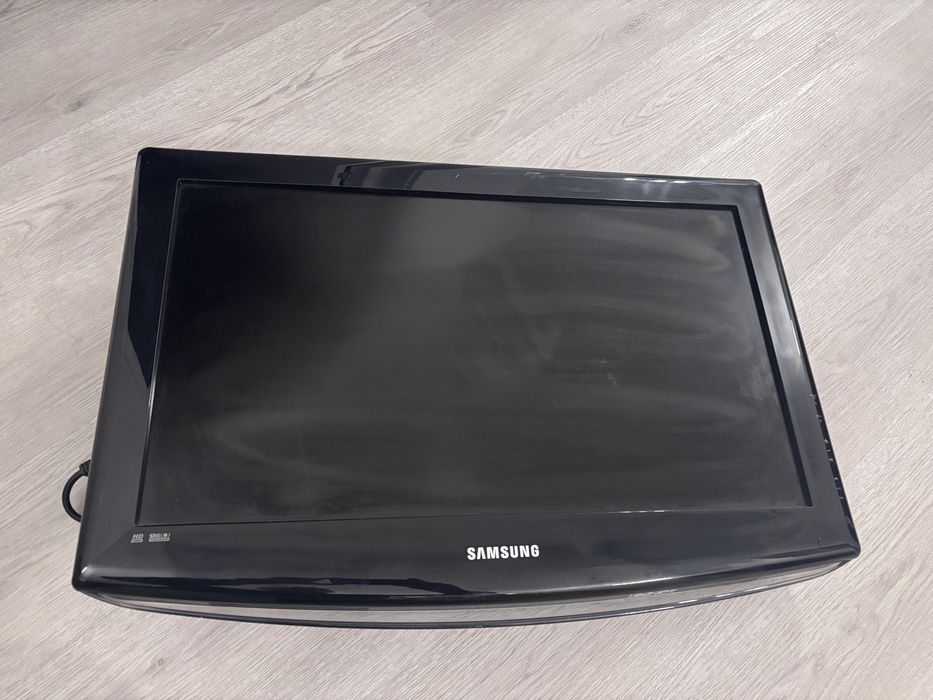 Televizor Samsung LE26R81BX/XEH Led Tv