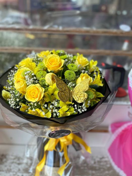 pion buket gullar dostavka pioniy roza