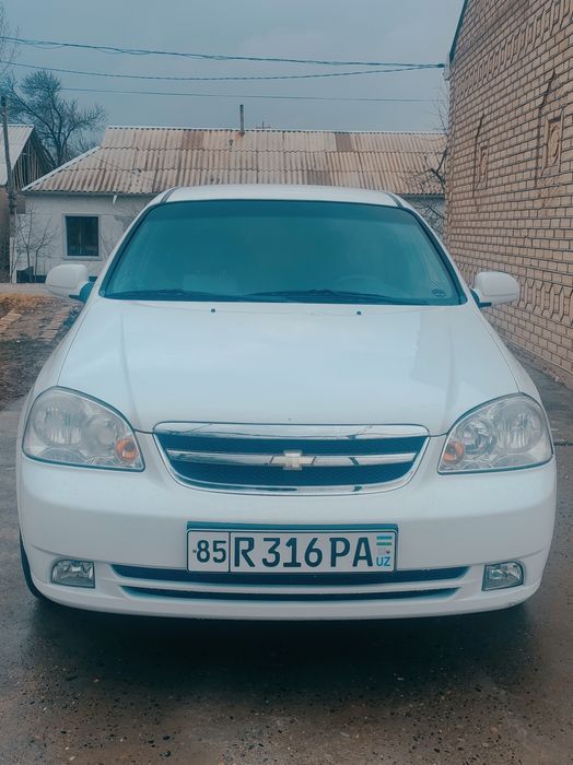 Lasetti 2 pazetsa 1.8 mator