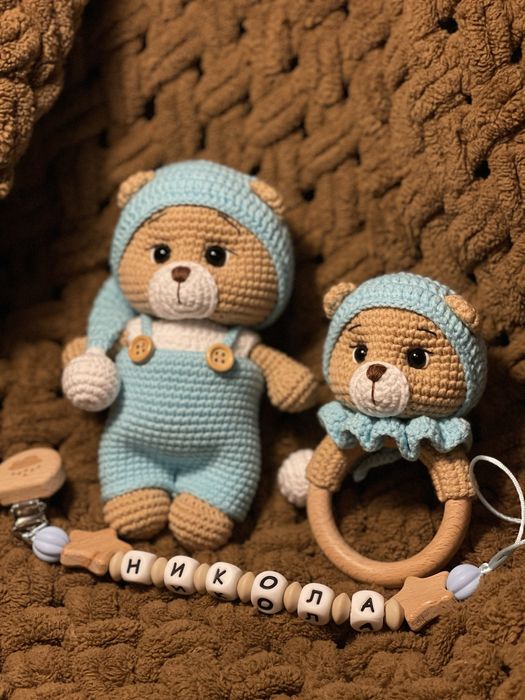 Ръчно изработен плетен комплект за бебе