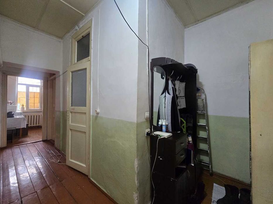 Продам 2ком.Квартиру Суюнбая 264\3