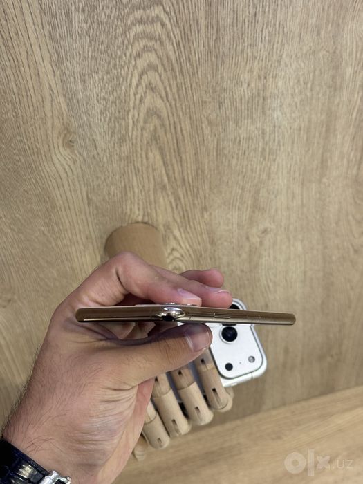 Iphone 11 pro gold