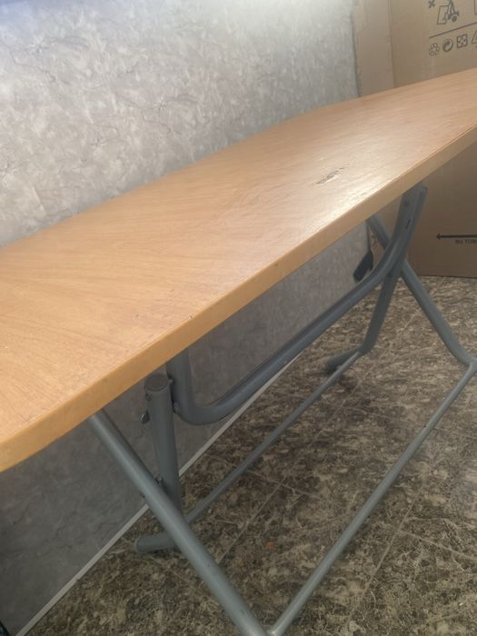 Складной удобный стол для кухни