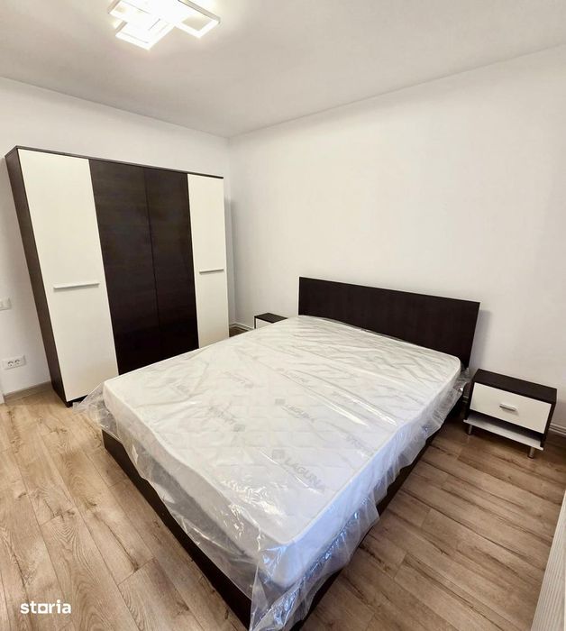 Apartament 4 camere de închiriat – Tractorul