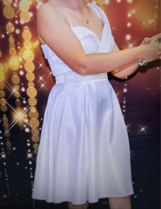 Rochita din tafta lejera si eleganta