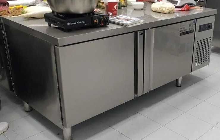 Стол холодильный 1800 мм