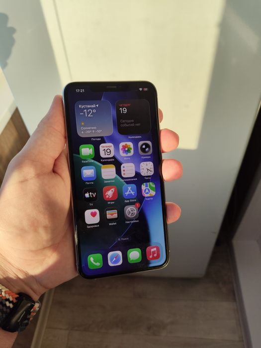 Продам iPhone 11 PRO MAX 64GB, 74 процента аккумулятор