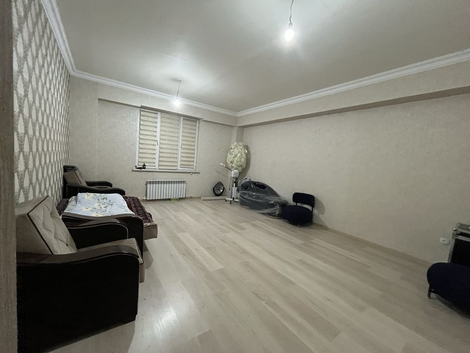 Квартира 3-х ком. На 4 этаже с ресонтом