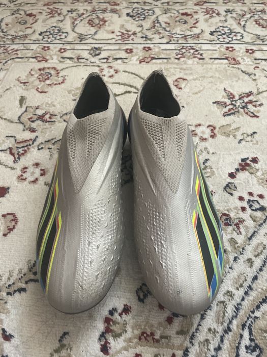 Продам бутсы Adidas X
