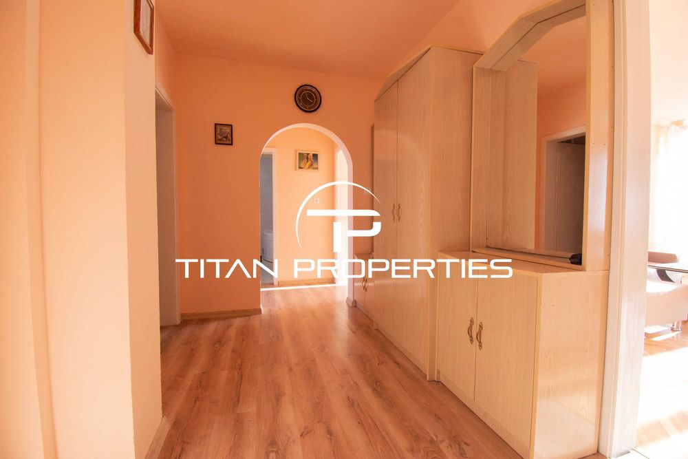 Дава се под наем Тристаен апартамент в София, Център - 120 кв.м за 714 € - Снимка #5