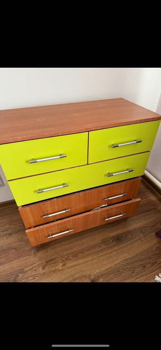 Шифоньер, комод, письменный стол