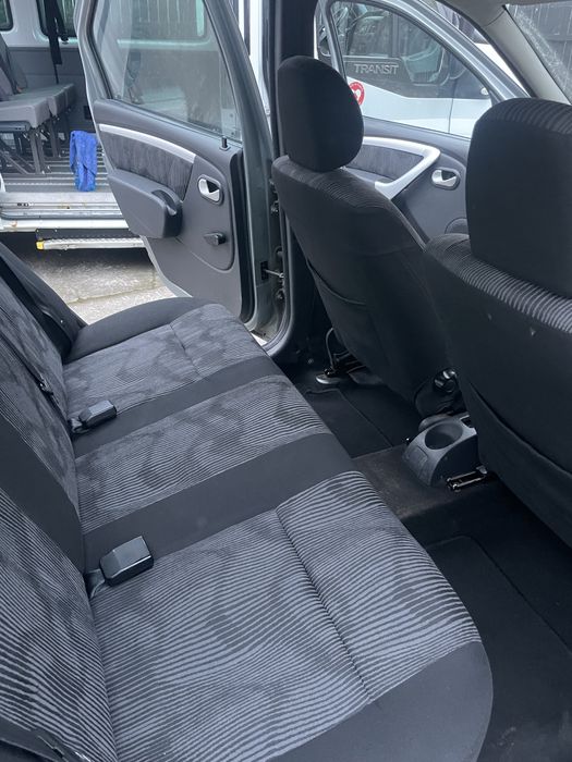 Vand Dacia Logan 1.4MPI + GPL de fabrica