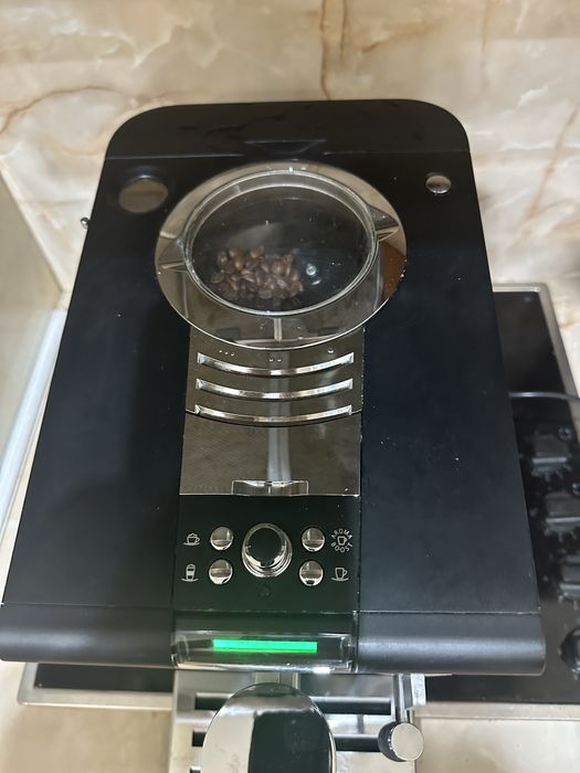 Кафемашина Jura ena 9