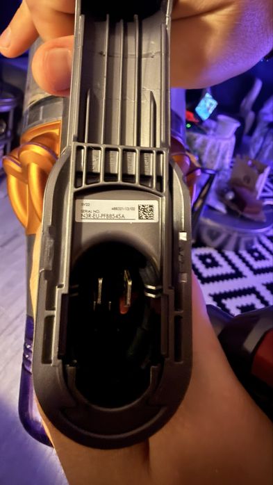 Dyson V15 detect absolute