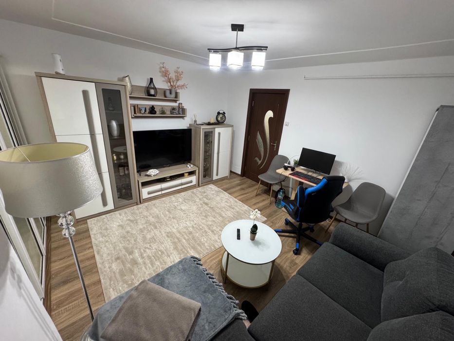 Garsoniera mobilata  bals