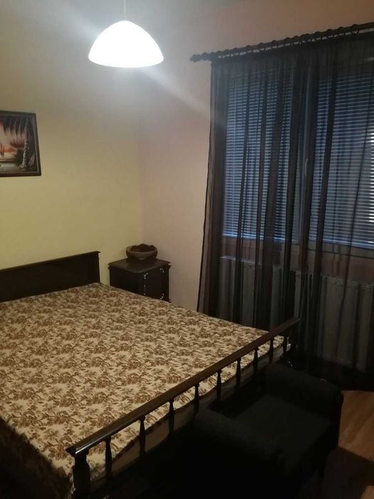 Продава се Тристаен апартамент в Пловдив, Изгрев - 93 кв.м за 861 €/кв.м - Снимка #1
