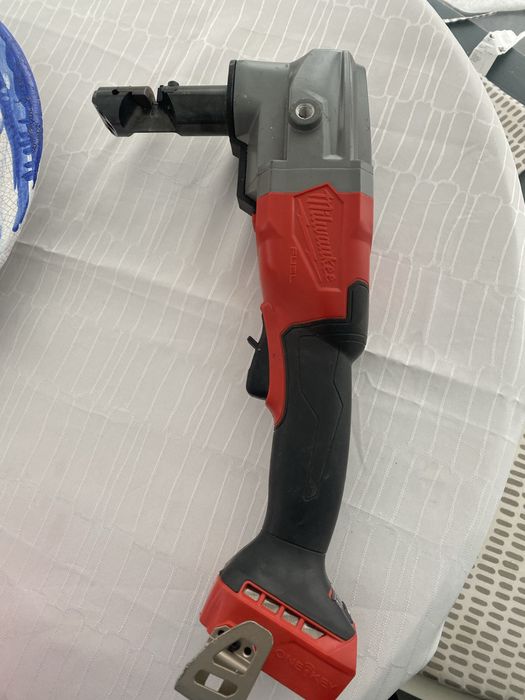 Foarfeca tabla milwaukee