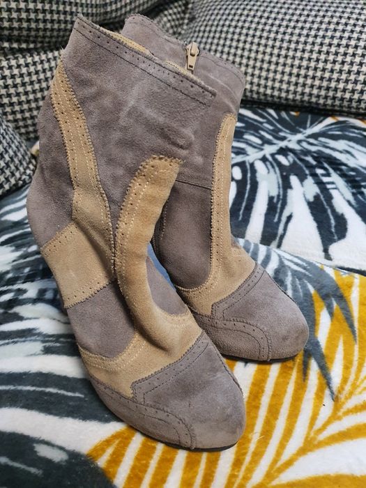 Ghete/Botine piele naturala mărimea 36 ca noi